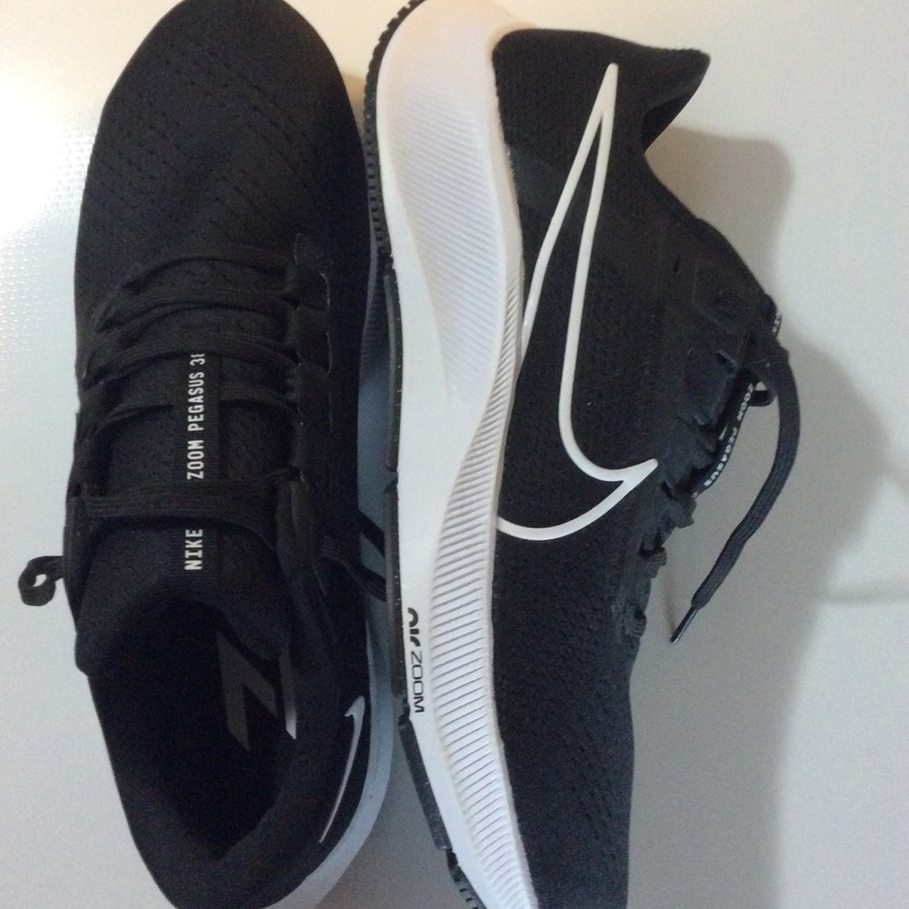 Nike Air Zoom Pegasus 38 -Size 12